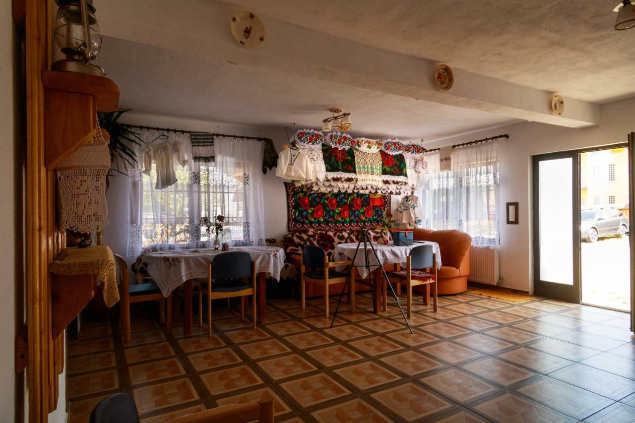 Pensiune Agroturistica "Casa Teodora" Budesti  Exterior photo